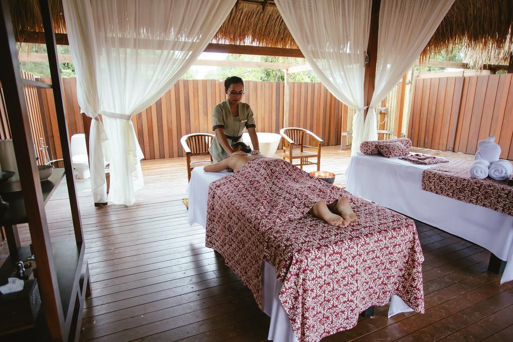 샌드&샌달스 데사루 비치 리조트&스파 외부 사진 Spa treatment