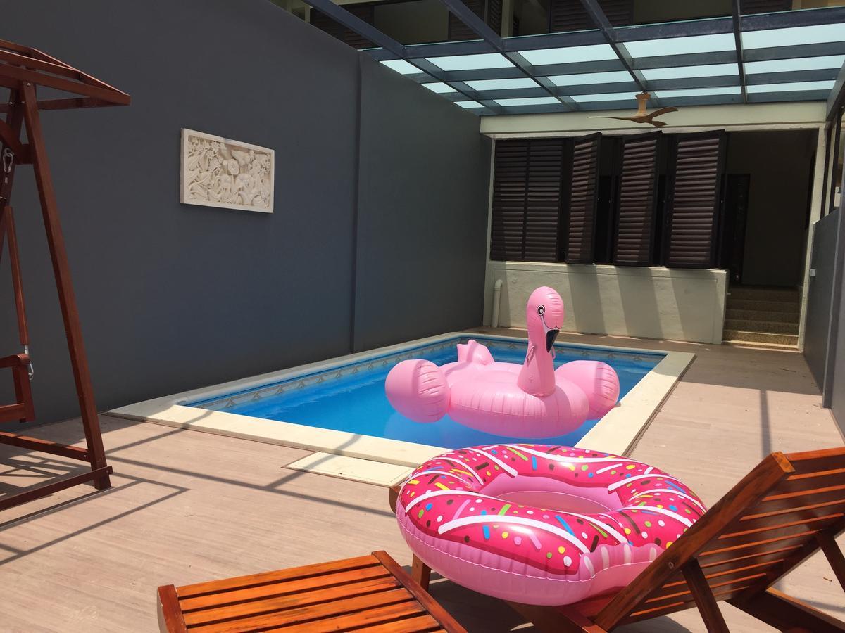 샌드&샌달스 데사루 비치 리조트&스파 외부 사진 A pool float
